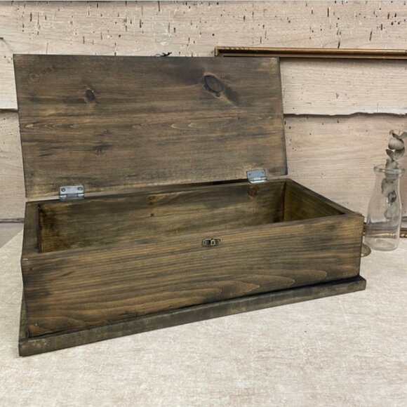 Small unique upcycled wood chest for jewelry and letters_ Home decor_ - Picture 2 of 4